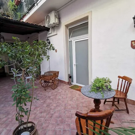 A Casa Di Amedeo 2* 카타니아