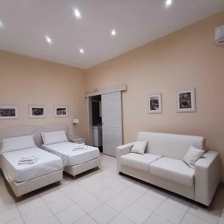 A Casa Di Amedeo 2* 카타니아