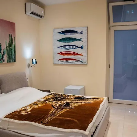 B&B A Casa Di Amedeo 카타니아