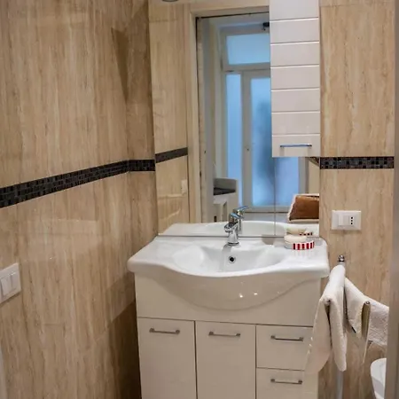 B&B A Casa Di Amedeo 2*