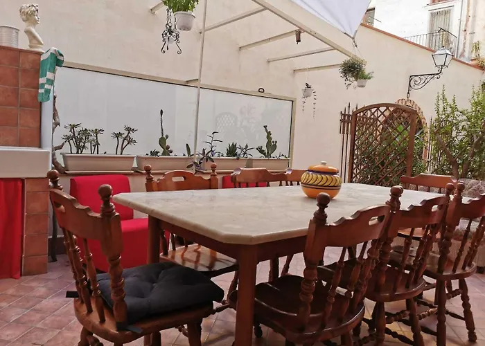 A Casa Di Amedeo 2* 卡塔尼亚