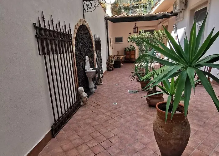 A Casa Di Amedeo 住宿加早餐酒店 2*