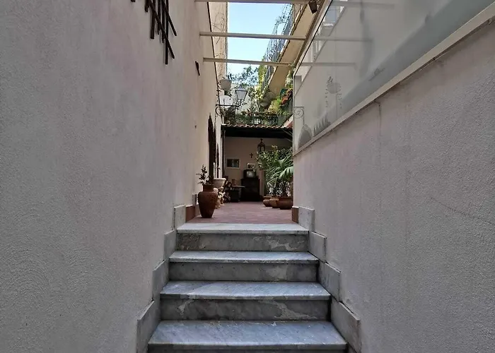 A Casa Di Amedeo 住宿加早餐酒店 2*